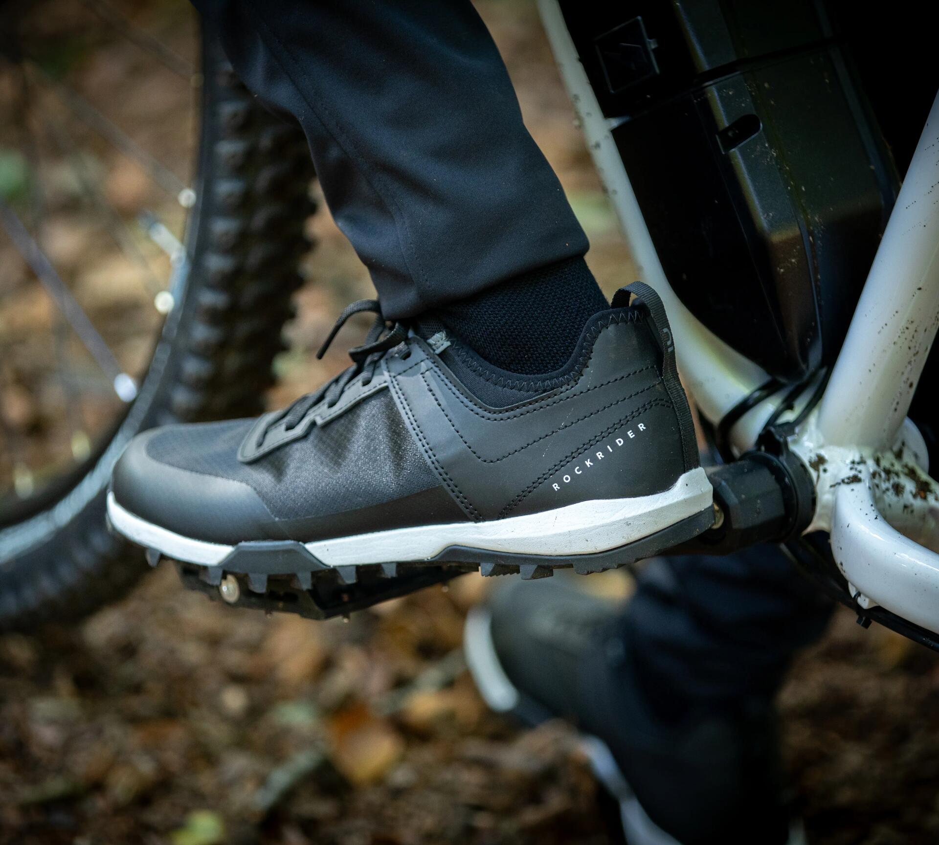 1/ DES CHAUSSURES POUR CHAQUE PRATIQUE