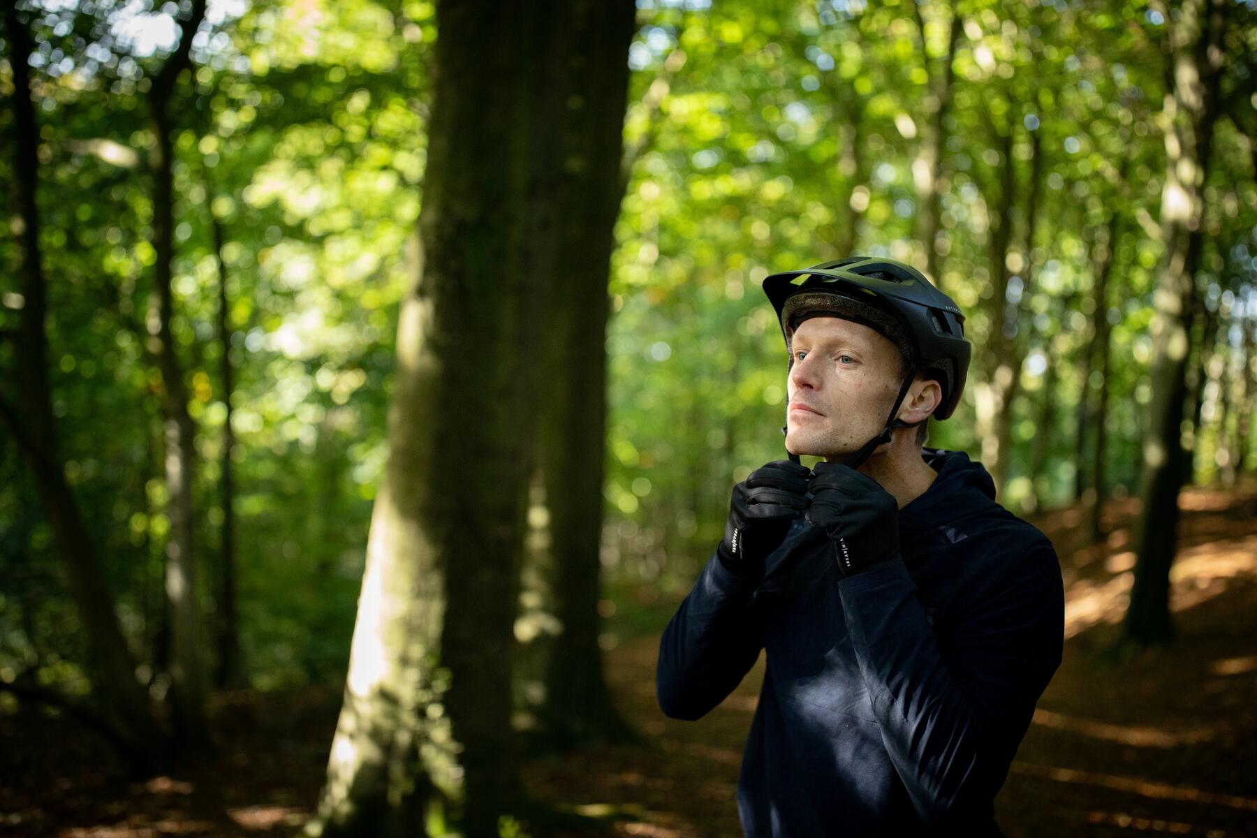 Guide : comment bien choisir son casque de VTT ?