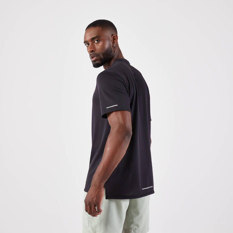 Ademend hardloopshirt met korte mouwen heren Run 500 Dry zwart