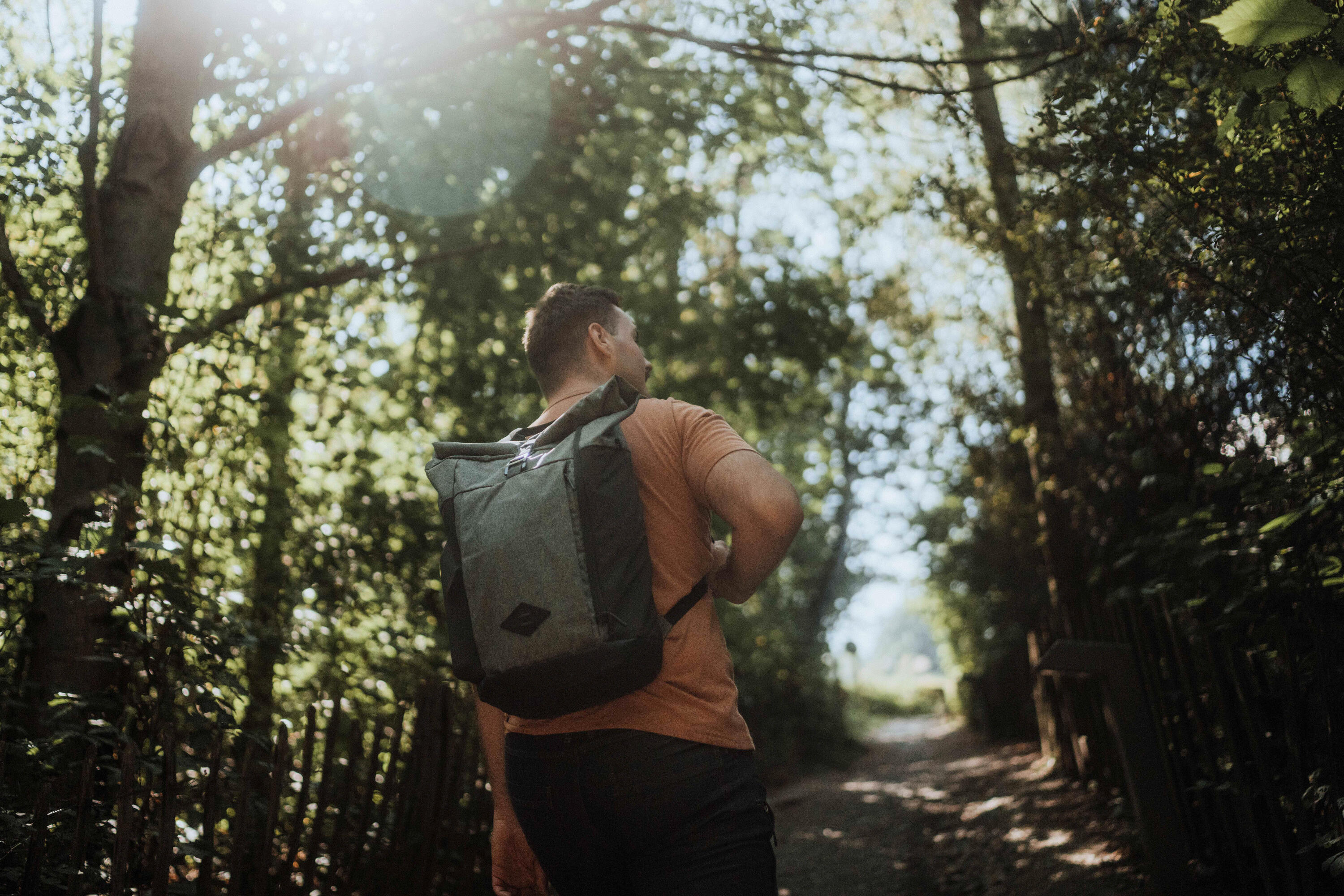 Sac à dos de randonnée 23L, Escape 500 Rolltop gris 12/16
