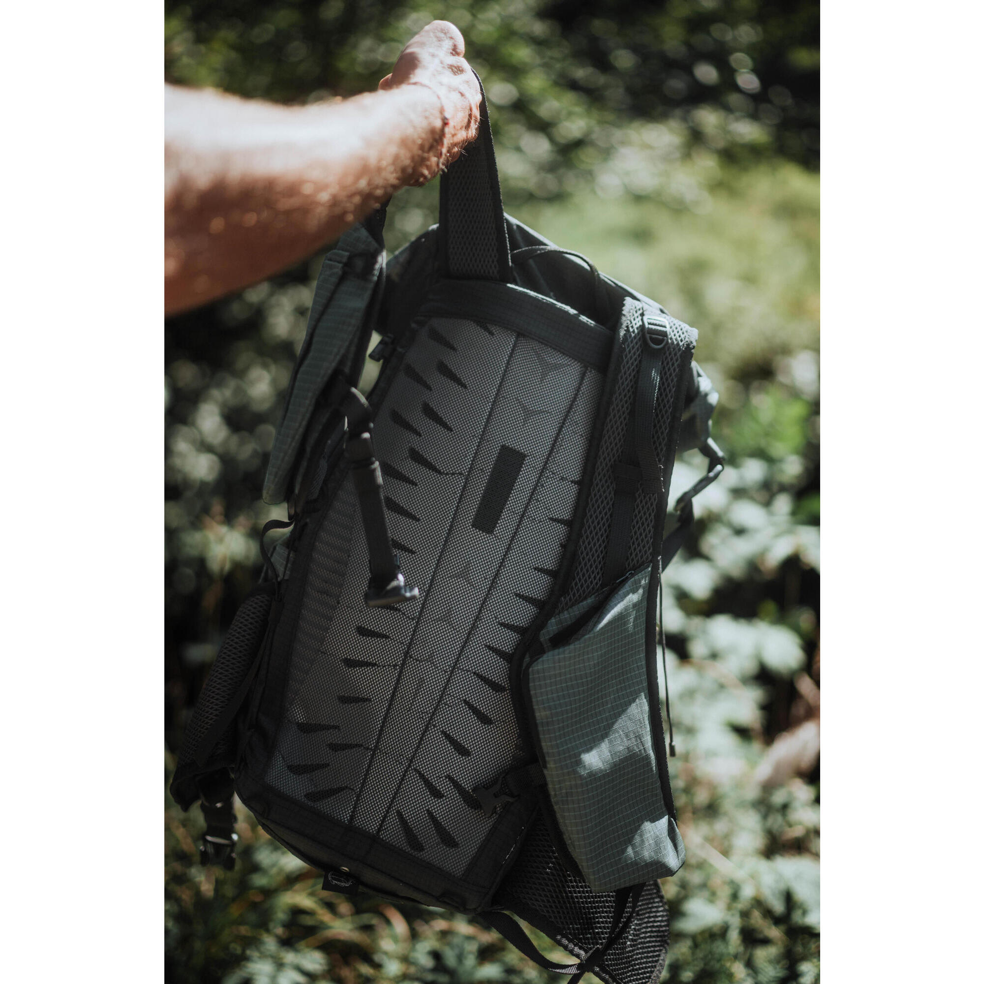 22L Zaino Rolltop per escursioni in montagna - MH500 Light