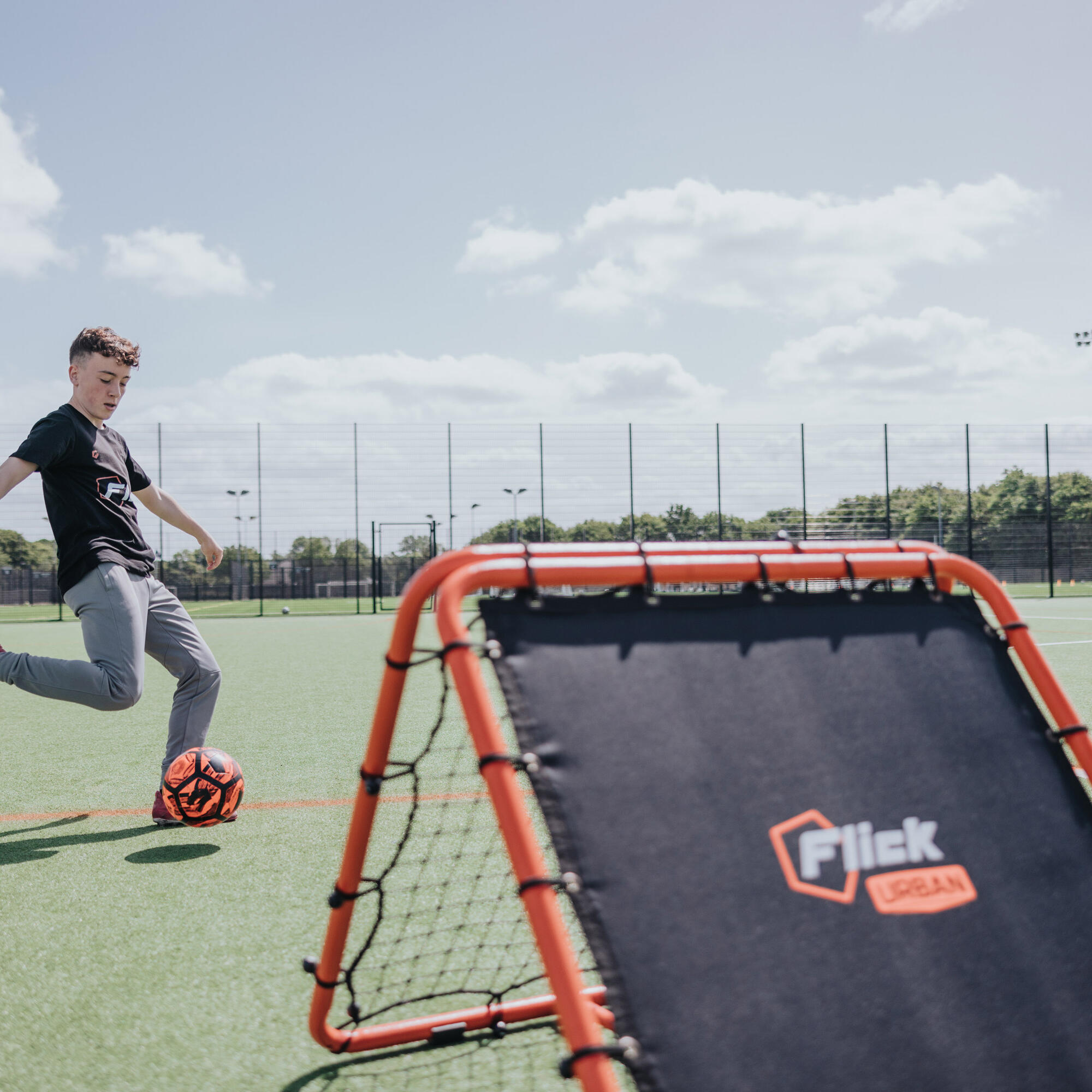 Football Flick Dual Speed Rebounder Training Net 8/10