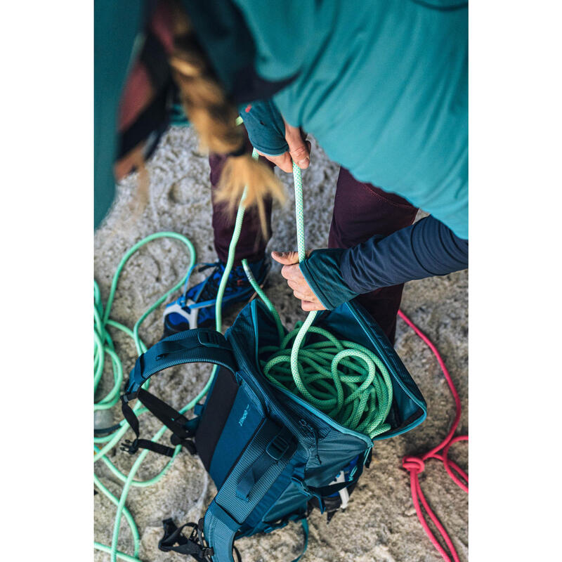 Horolezecký batoh 22 litrů Alpinism 22