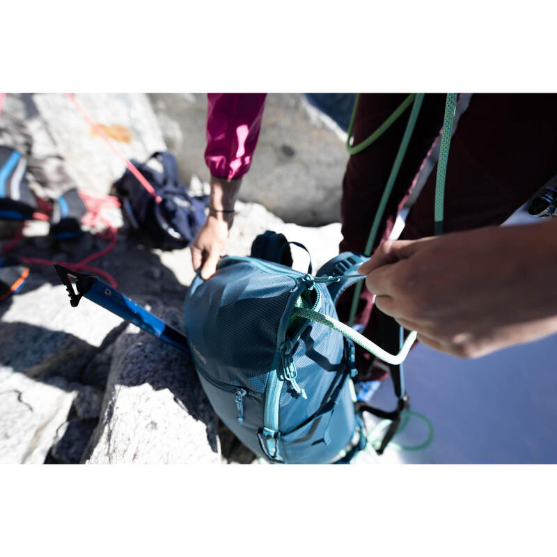 Mochila de alpinismo 22 litros - ALPINISM 22 Verde Azul