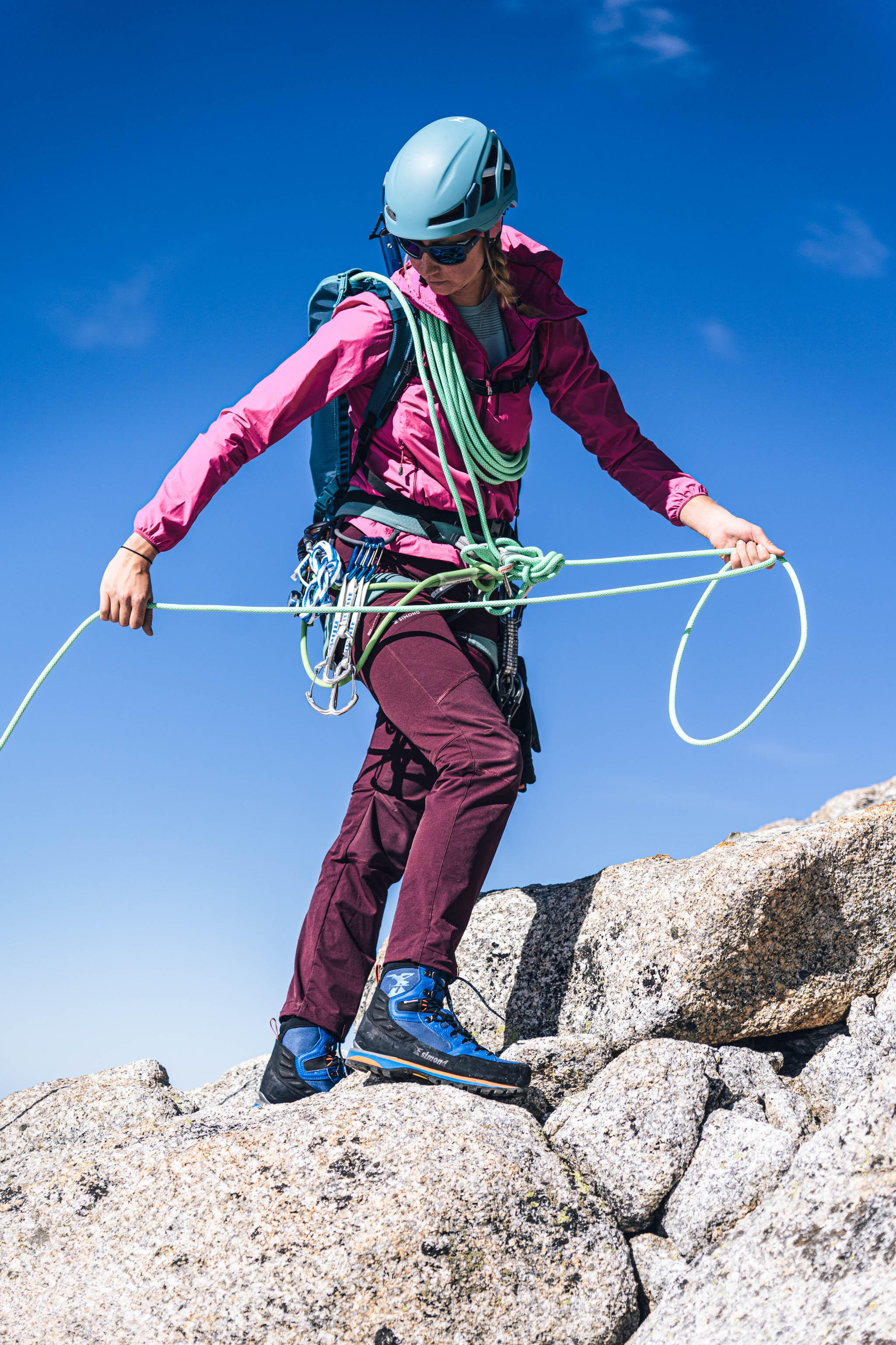 Cortaviento de escalada y montaña con capucha Mujer Simond Sprint 14/14