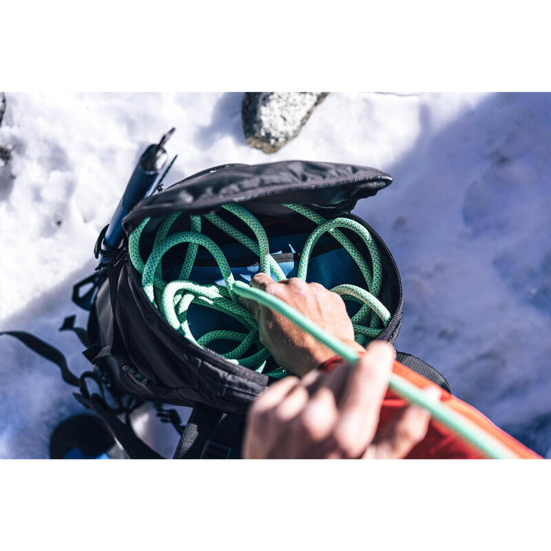 Tırmanış Sırt Çantası - 22 Litre - Siyah - Alpinism