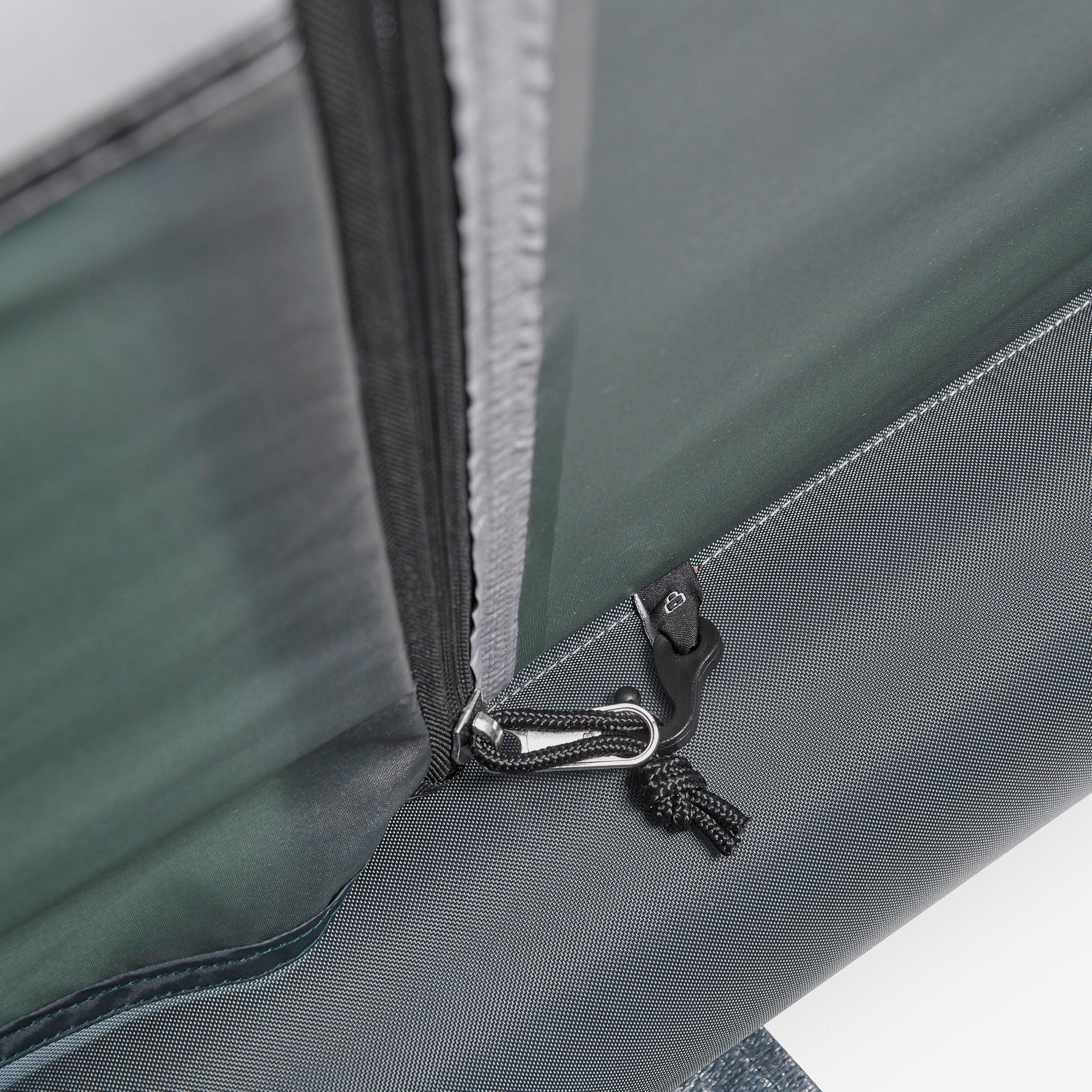 QUECHUA Kempingový nafukovací sprchovací stan Airseconds materiál Fresh bez · záber 10