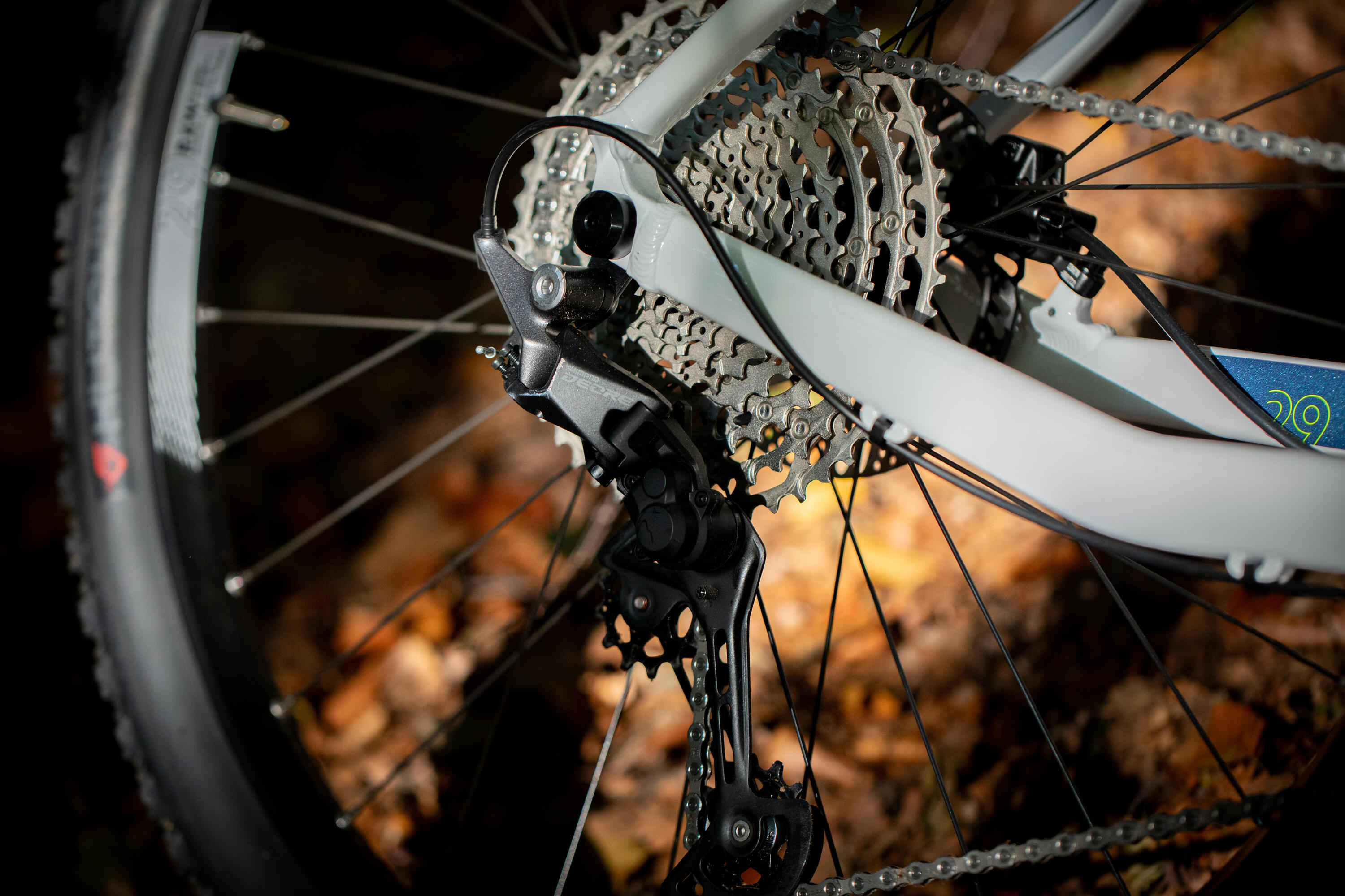 Vélo VTT Cross country RACE 700 Cadre Aluminium 13/14