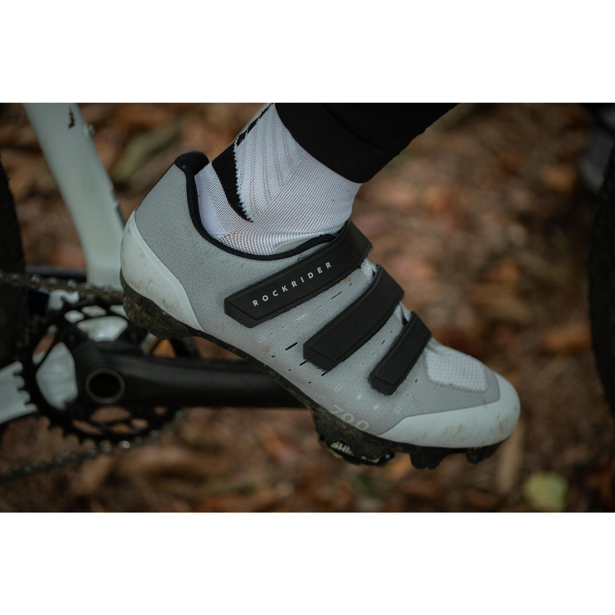 RACE 700 MTB shoes grey