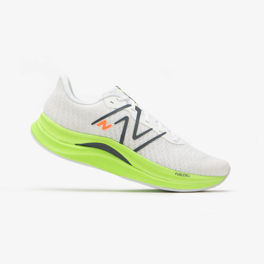 MEN'S NEW BALANCE  FUELCELL PROPEL V4 SS24 RUNNING SHOES - WHITE AND GREEN