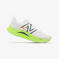 Zapatilla running Hombre New Balance V4 SS24 blanco y verde