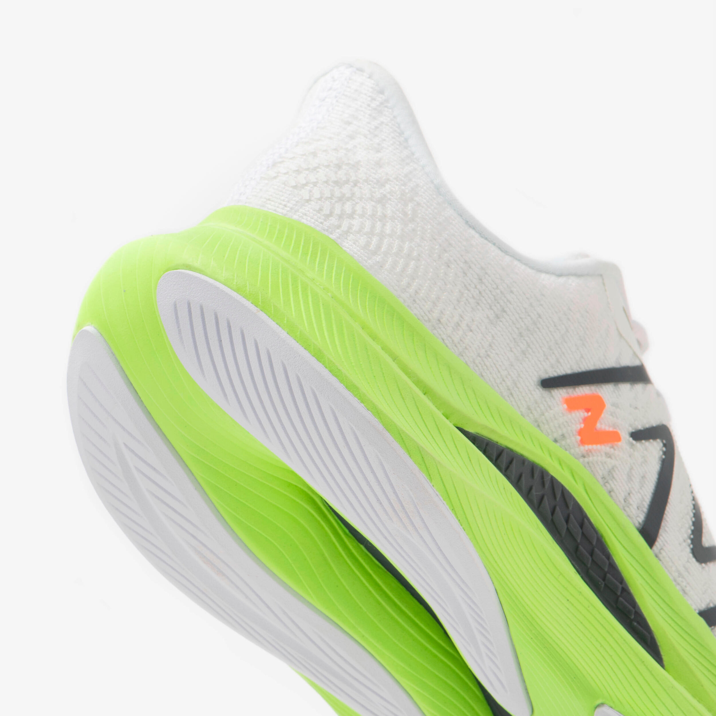 WOMEN'S NEW BALANCE FUELCELL PROPEL V4 RUNNING SHOES - WHITE AND NEON GREEN 4/7