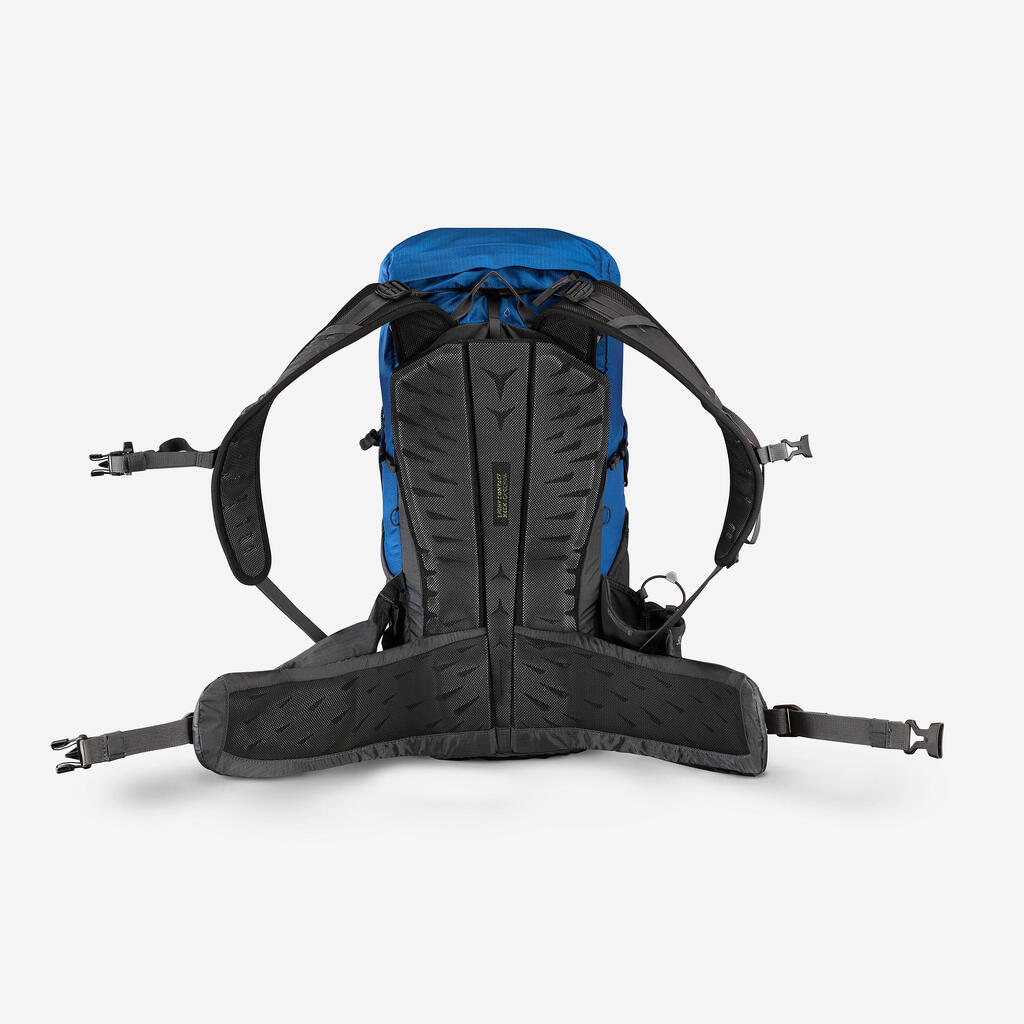 25 L comfortable and light mountain hiking backpack MH900 - Grey