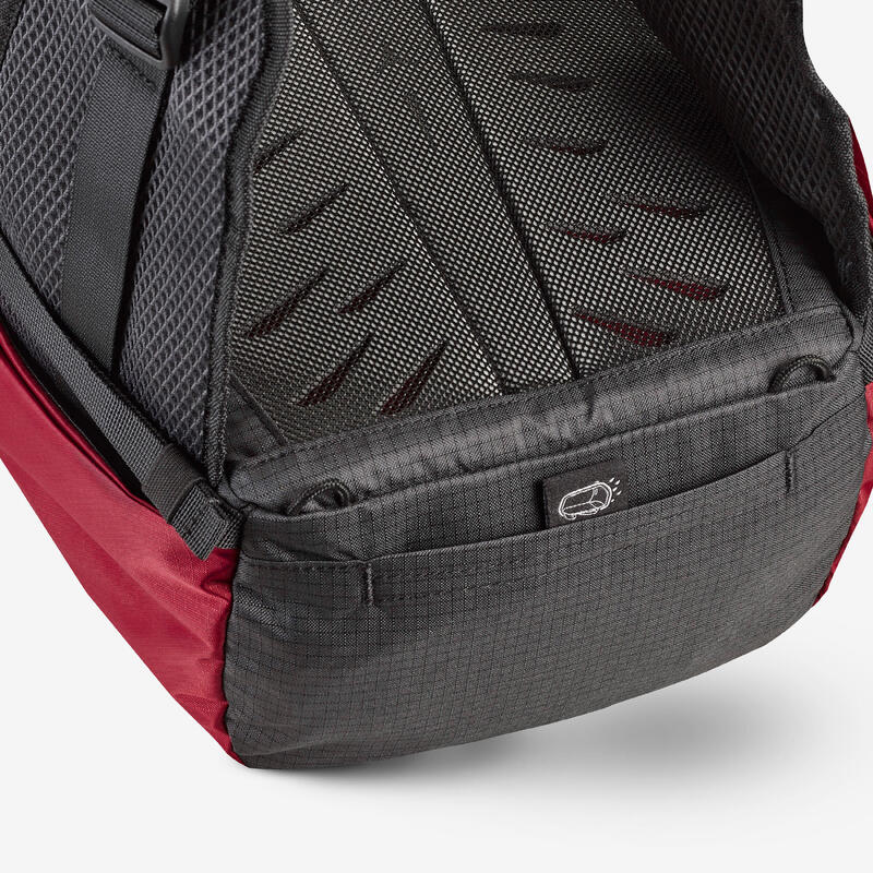 Sac à dos Rolltop de randonnée montagne 22L - MH500 Light rouge