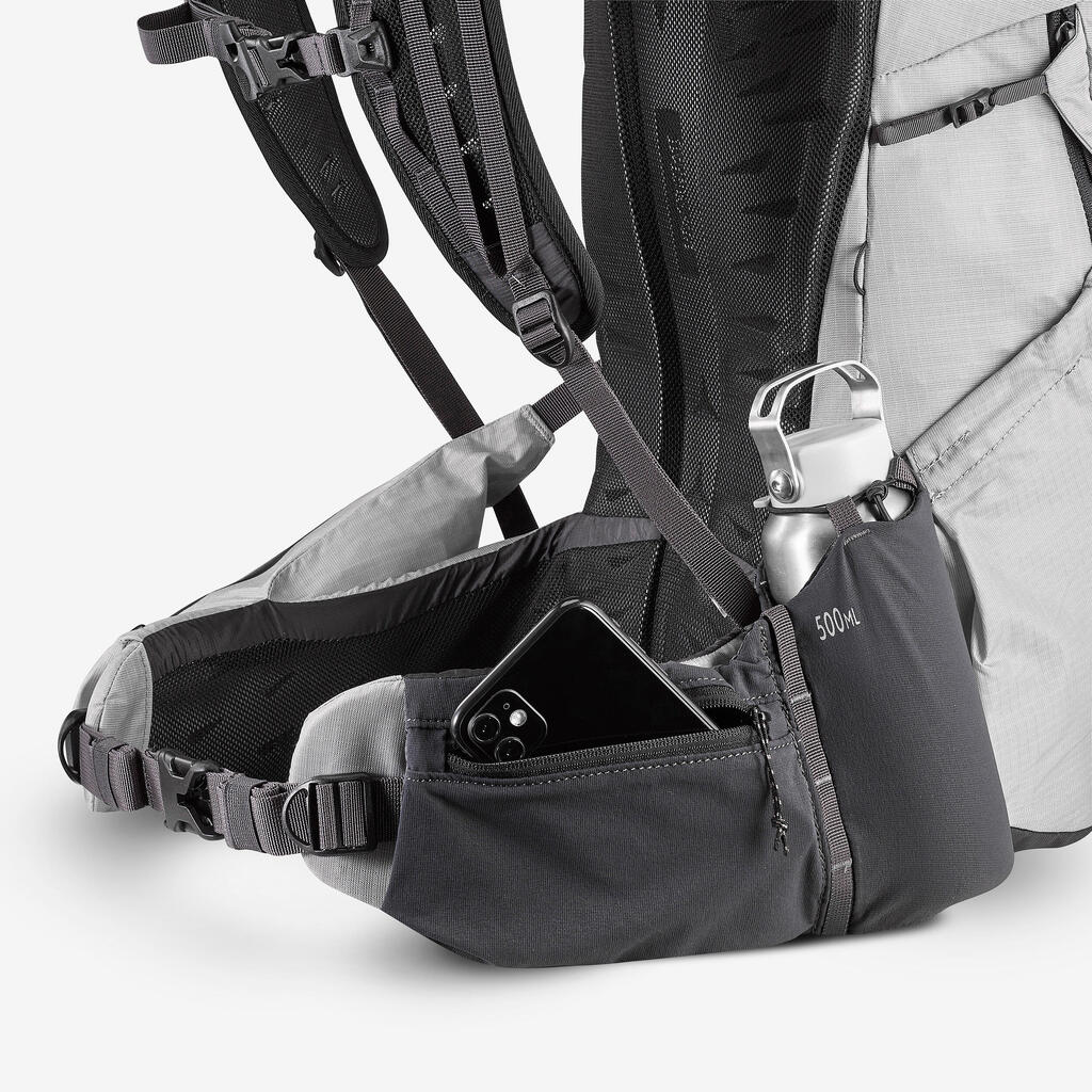 25 L comfortable and light mountain hiking backpack MH900 - Grey