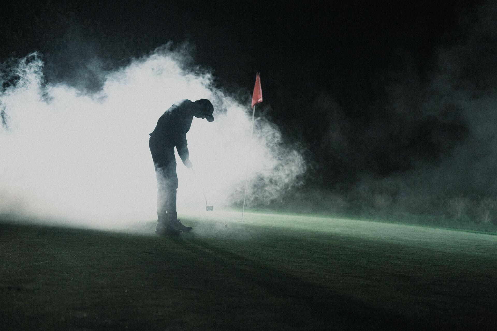 Un putter de golf testé par un robot unique