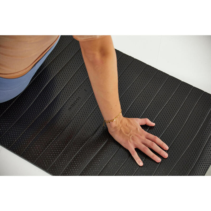 Tapis de sol Fitness 100 Résistant 140cm x 50cm x 7 mm - NOIR