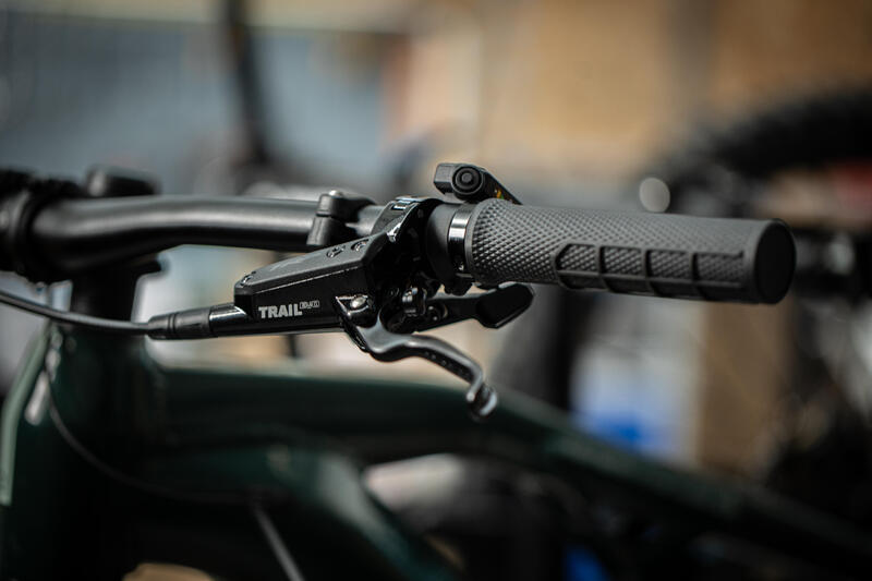 Comment choisir ses grips de vélo ? Guide confort et ergonomie