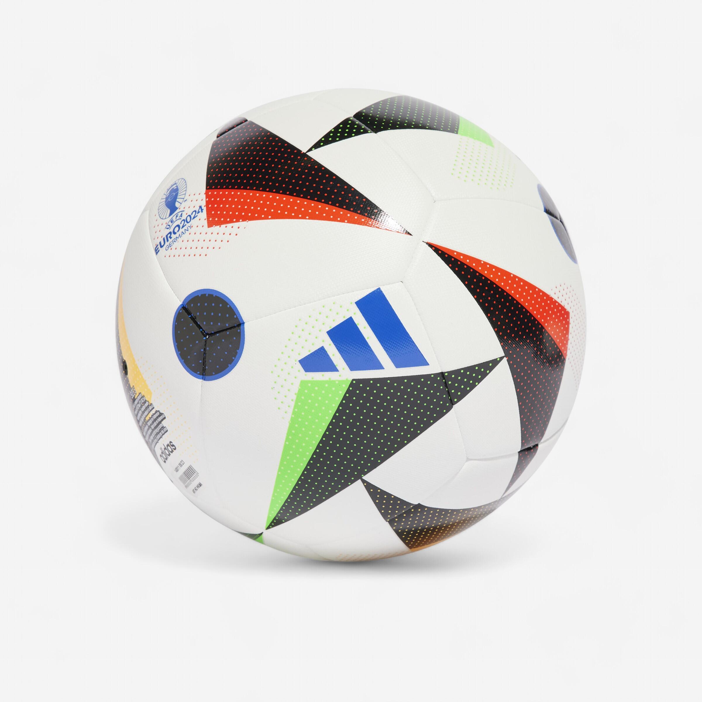 Training Ball Euro 24 Fussballliebe 1/4