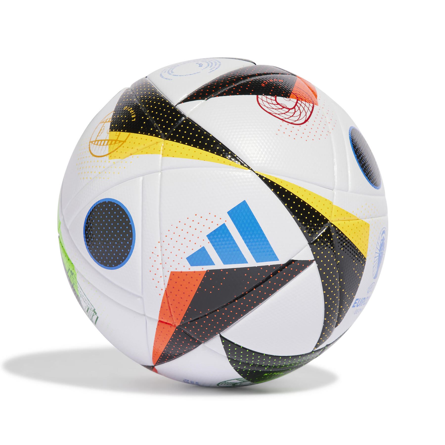Adidas Fussballliebe: de voetbal van 2024!