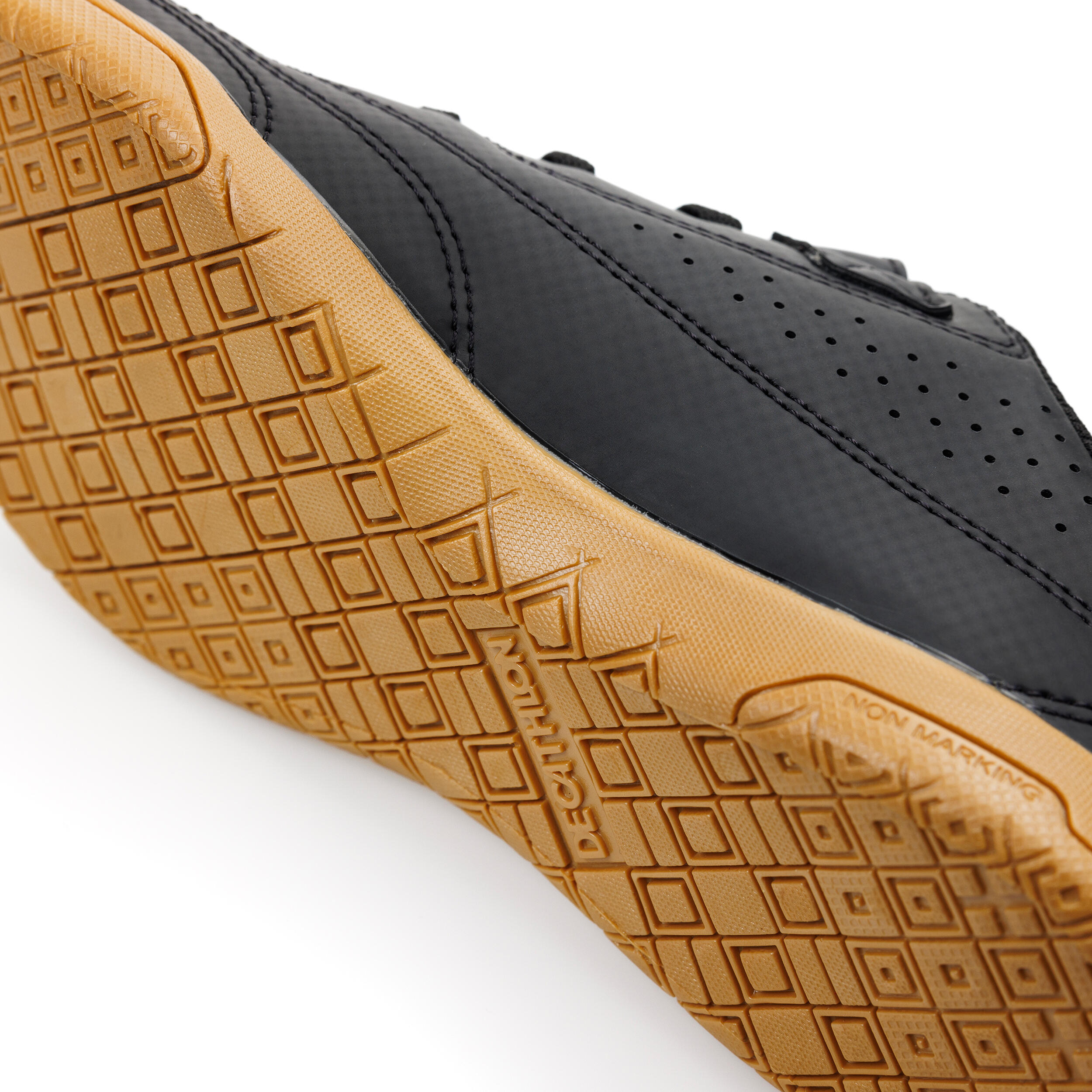 Scarpe futsal bambino 100 nero-caramello 7/11