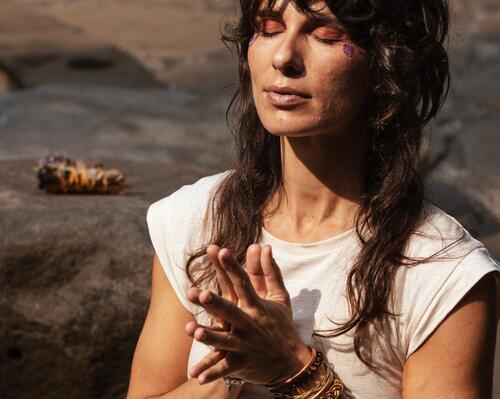 Yoga du visage exercice