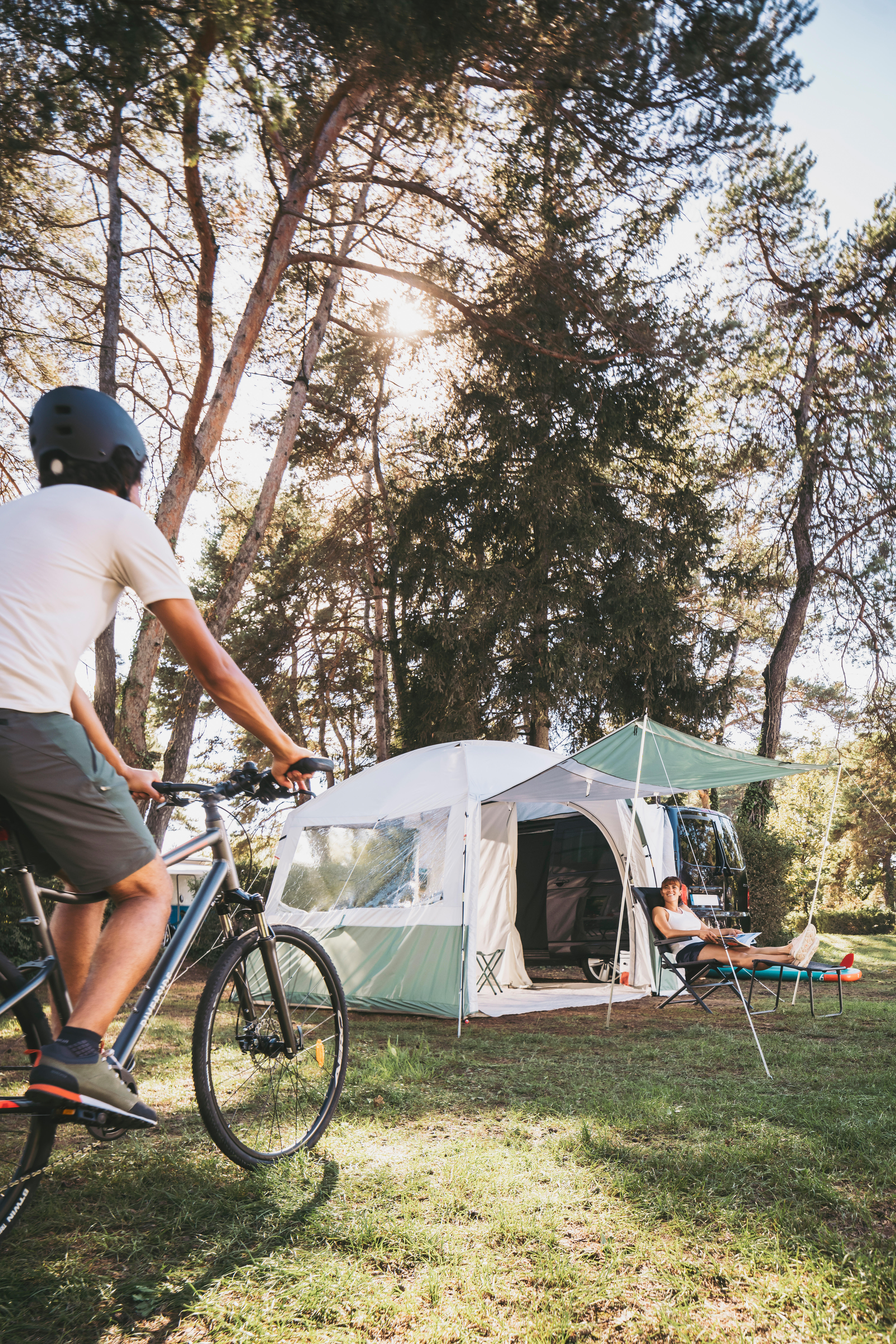 Camping Leg Rest - QUECHUA