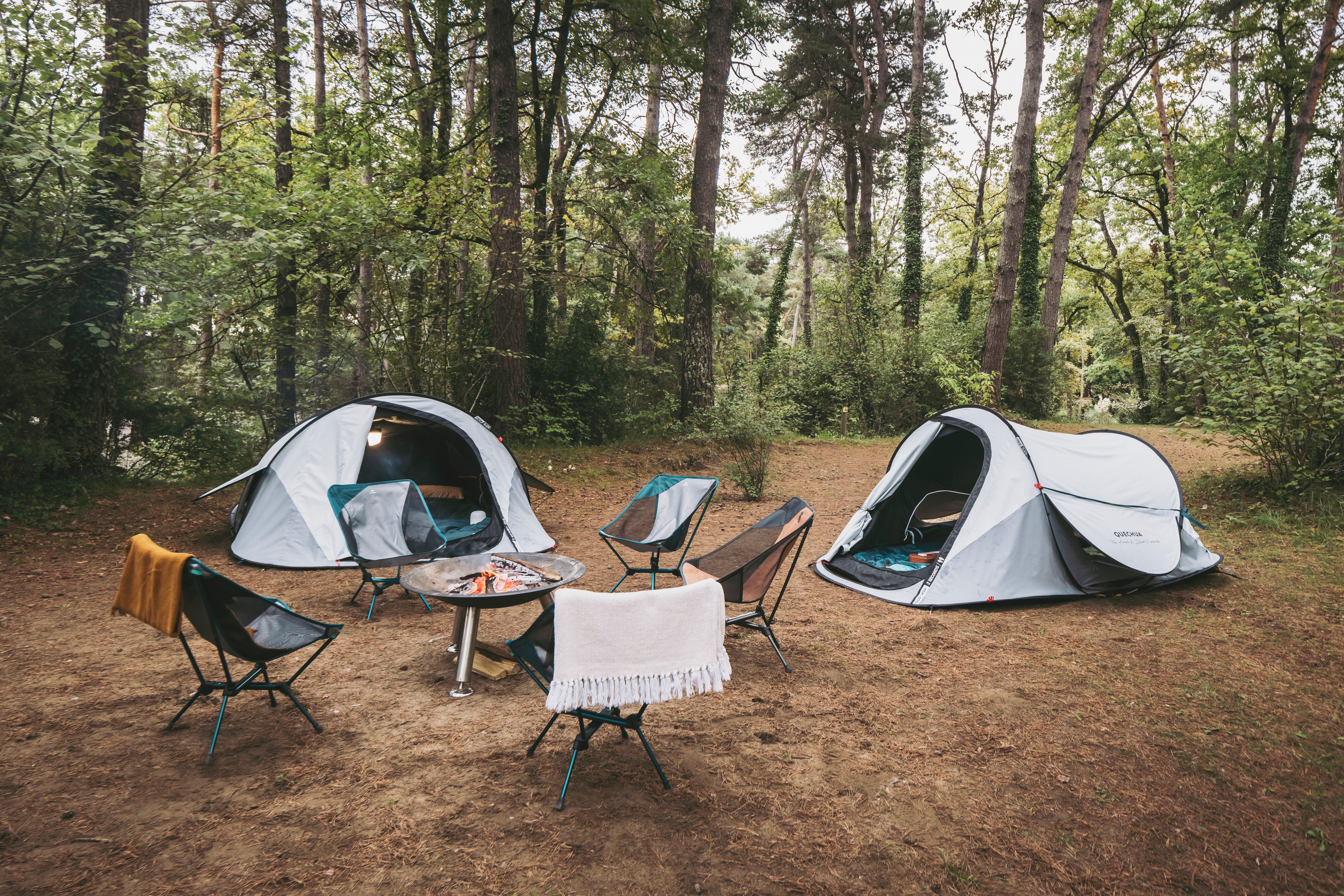 2-Person Camping Tent, 2 Seconds Fresh & Black - QUECHUA