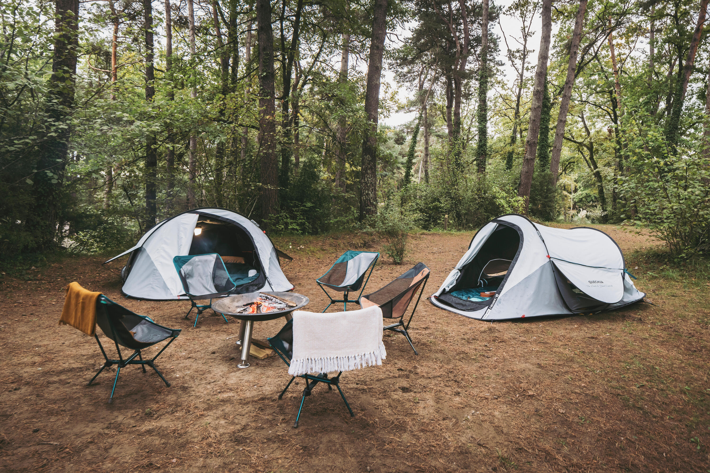 Tente de camping 2 places, 2 Seconds Fresh & Black 31/40
