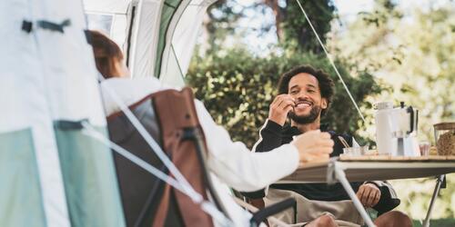 Un séjour de camping qui se connecte au van: une expérience augmentée!