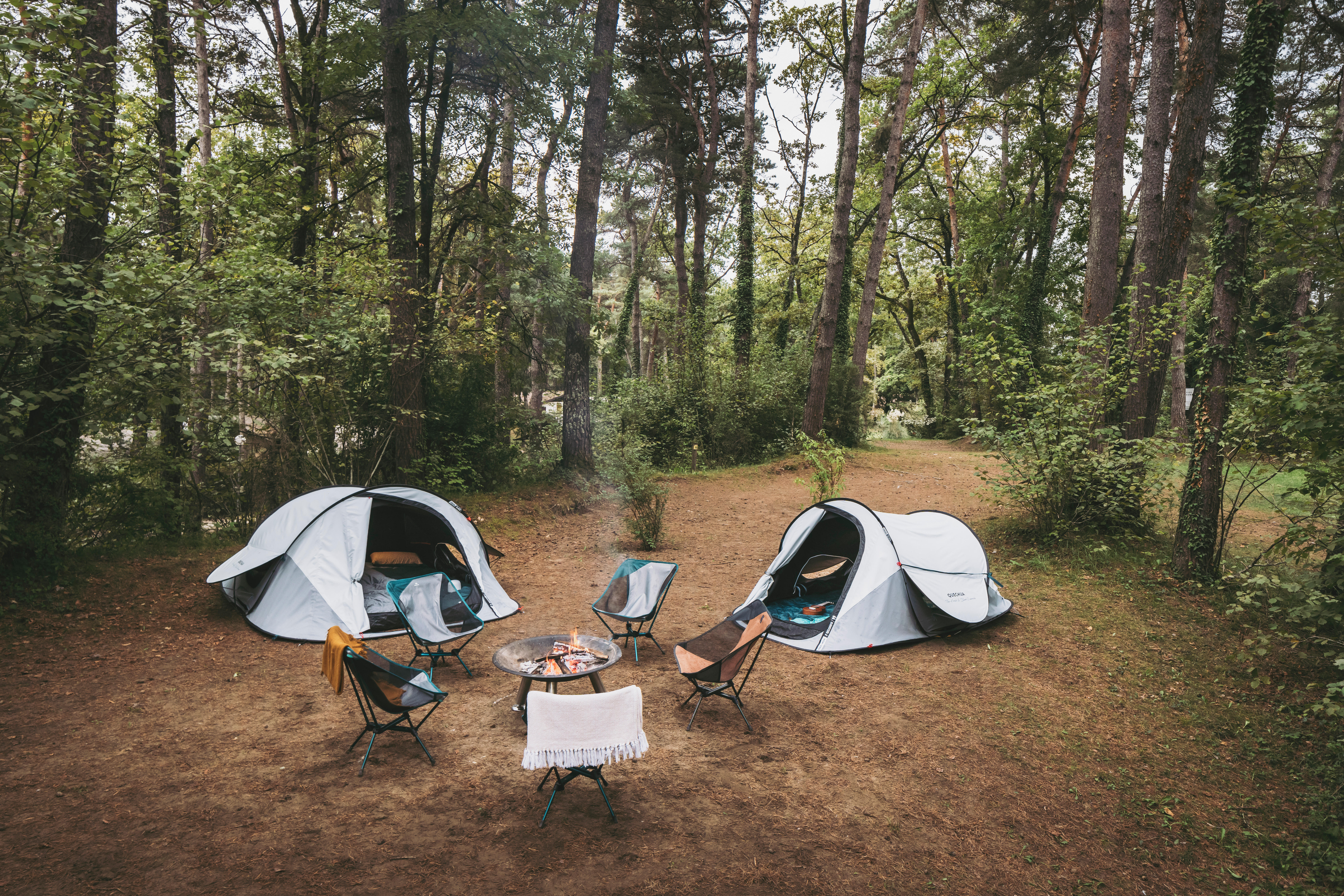 2-Person Camping Tent, 2 Seconds Fresh & Black - QUECHUA
