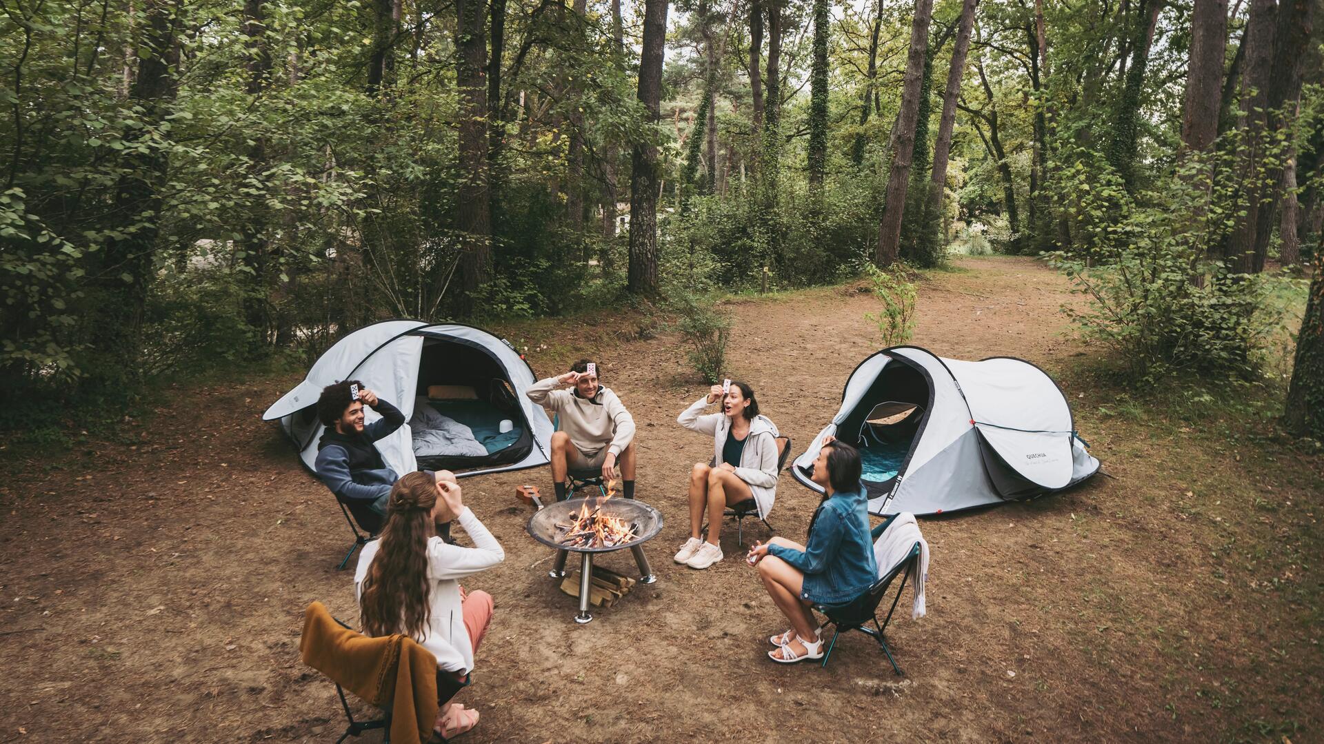 kampvuur maken op camping