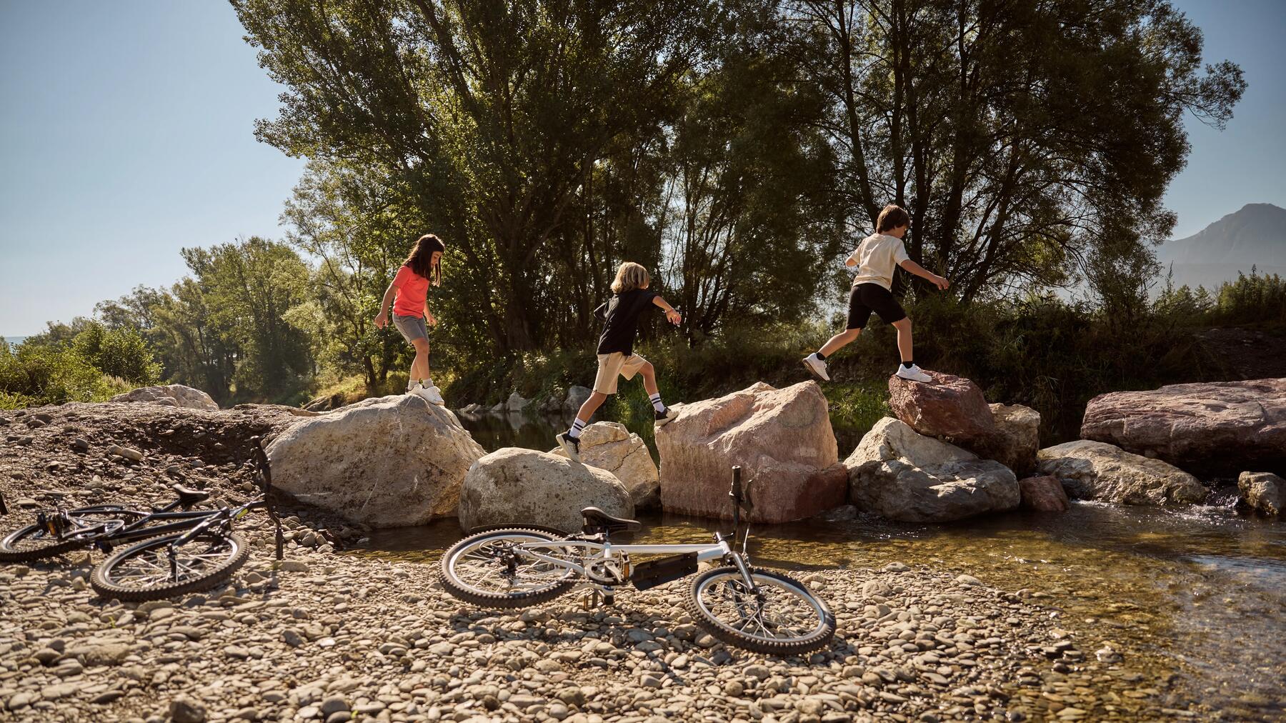 CUM SĂ PREGĂTEȘTI CORECT O IEȘIRE CU BICICLETELE MTB, ÎN FAMILIE?