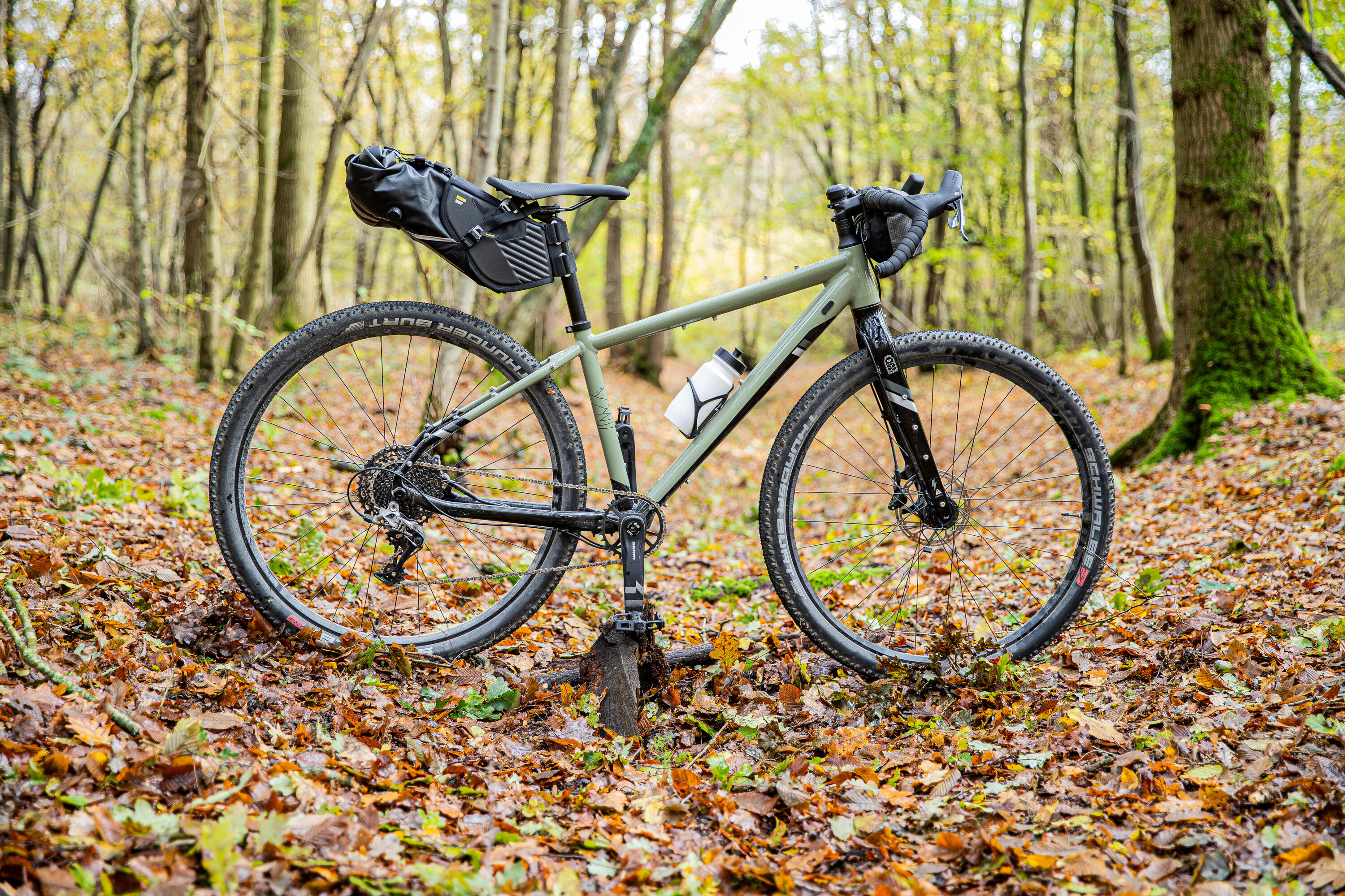 Custodia bici bikepacking compatta e leggera 12/15