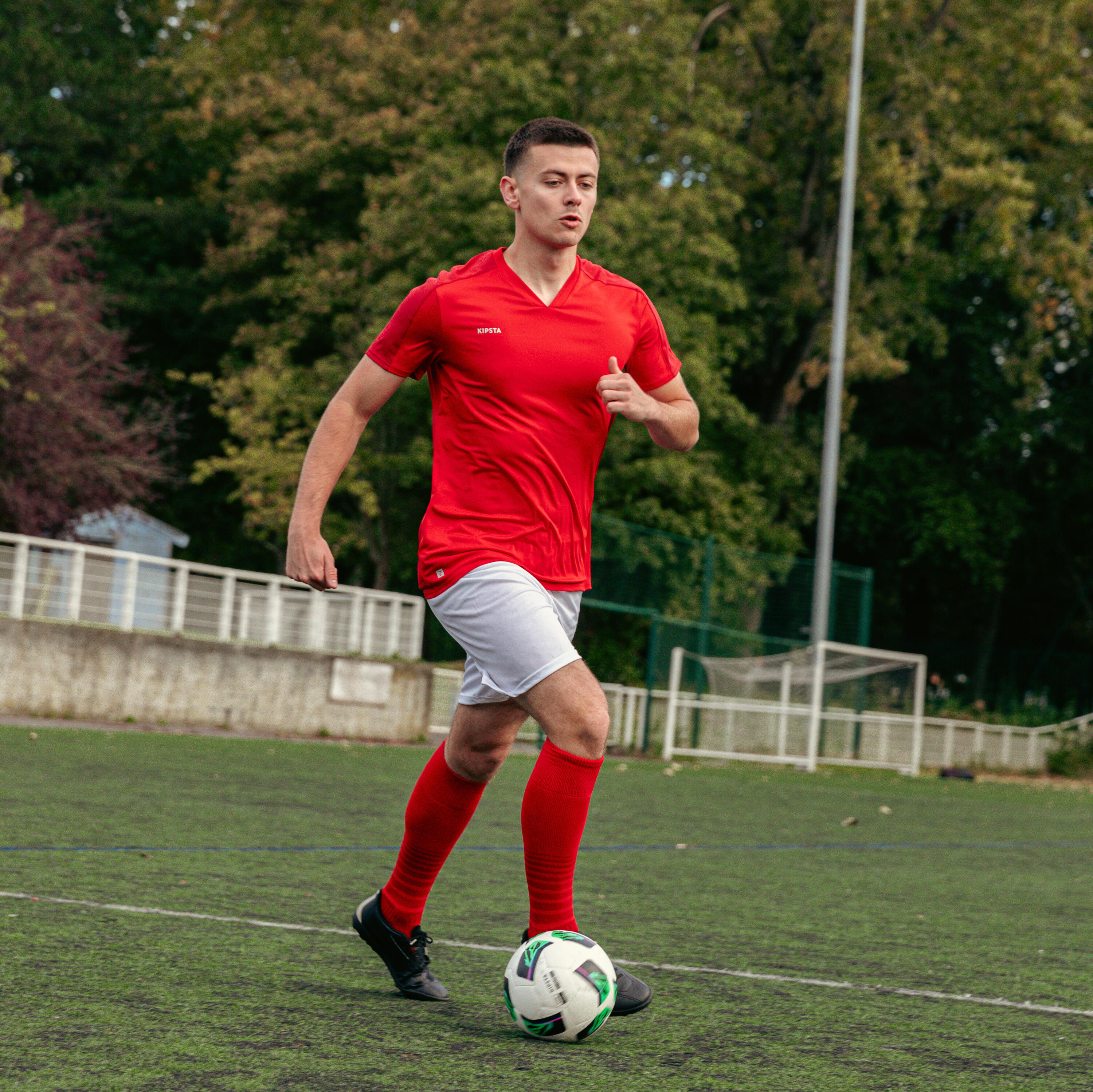 Fussbaltrikot Essentiel Kurzarm Erwachsene Rot 7/9