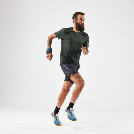 T-shirt för långdistanslöpning - KIPRUN Run 900 Ultra - herr mörkgrön 