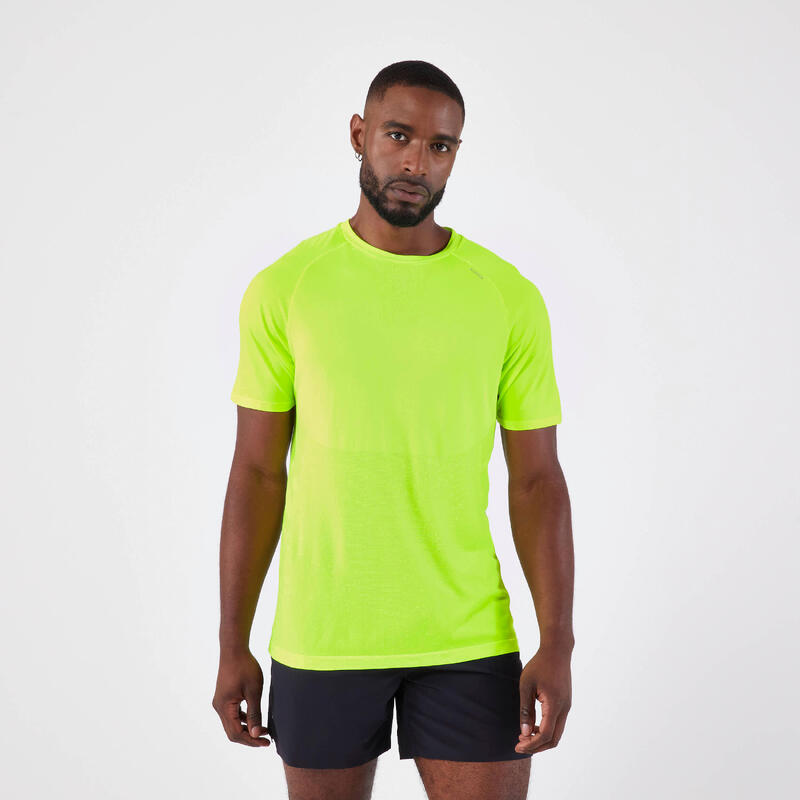 Naadloos hardloopshirt voor heren Run 500 Comfort gifgroen