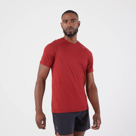 T-shirt för löpning - KIPRUN Run 500 - sömlös herr vinröd 