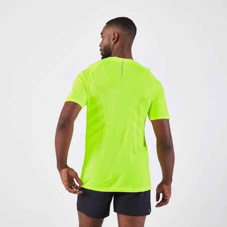 Vyriški besiūliai bėgimo marškinėliai „Kiprun Run 500 Comfort“, laimo