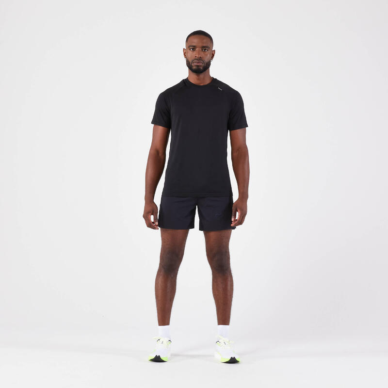 Naadloos hardloopshirt met korte mouwen heren Run 500 Comfort zwart