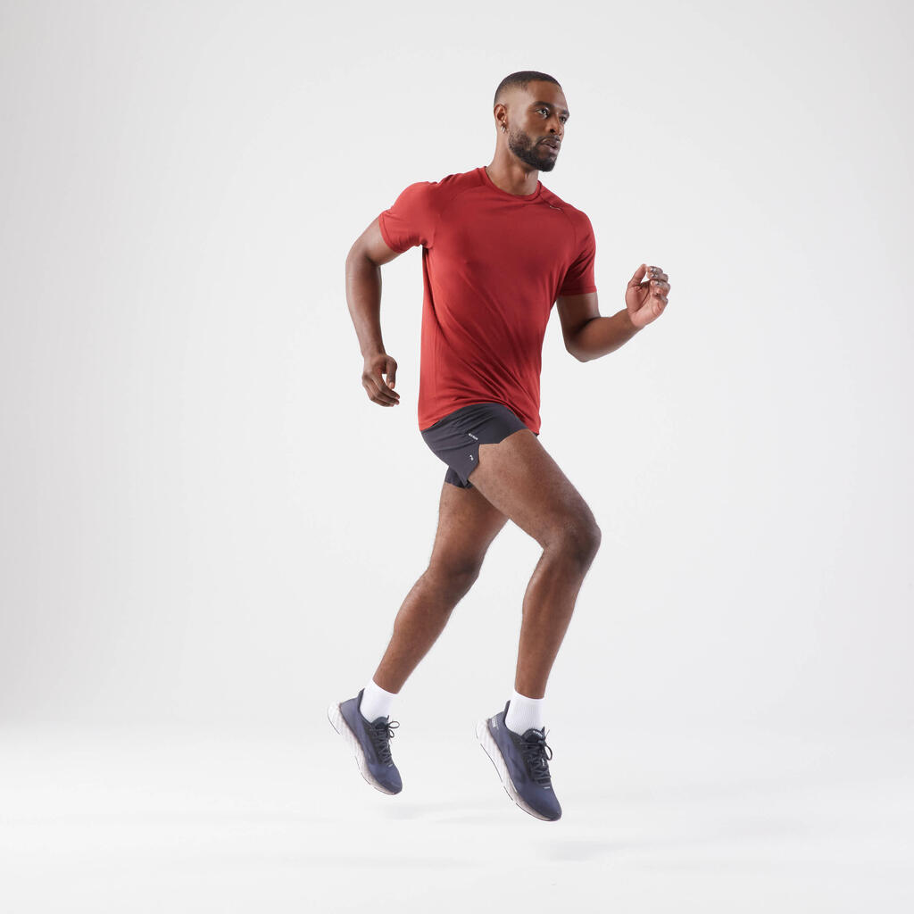 Majica za trčanje Kiprun Run 500 Comfort bešavna muška bordo crvena
