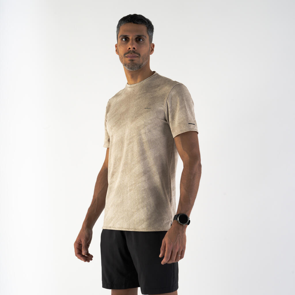 Vīriešu gaisu caurlaidīgs skriešanas T krekls “Kiprun Run 500 Dry”, smilškrāsas
