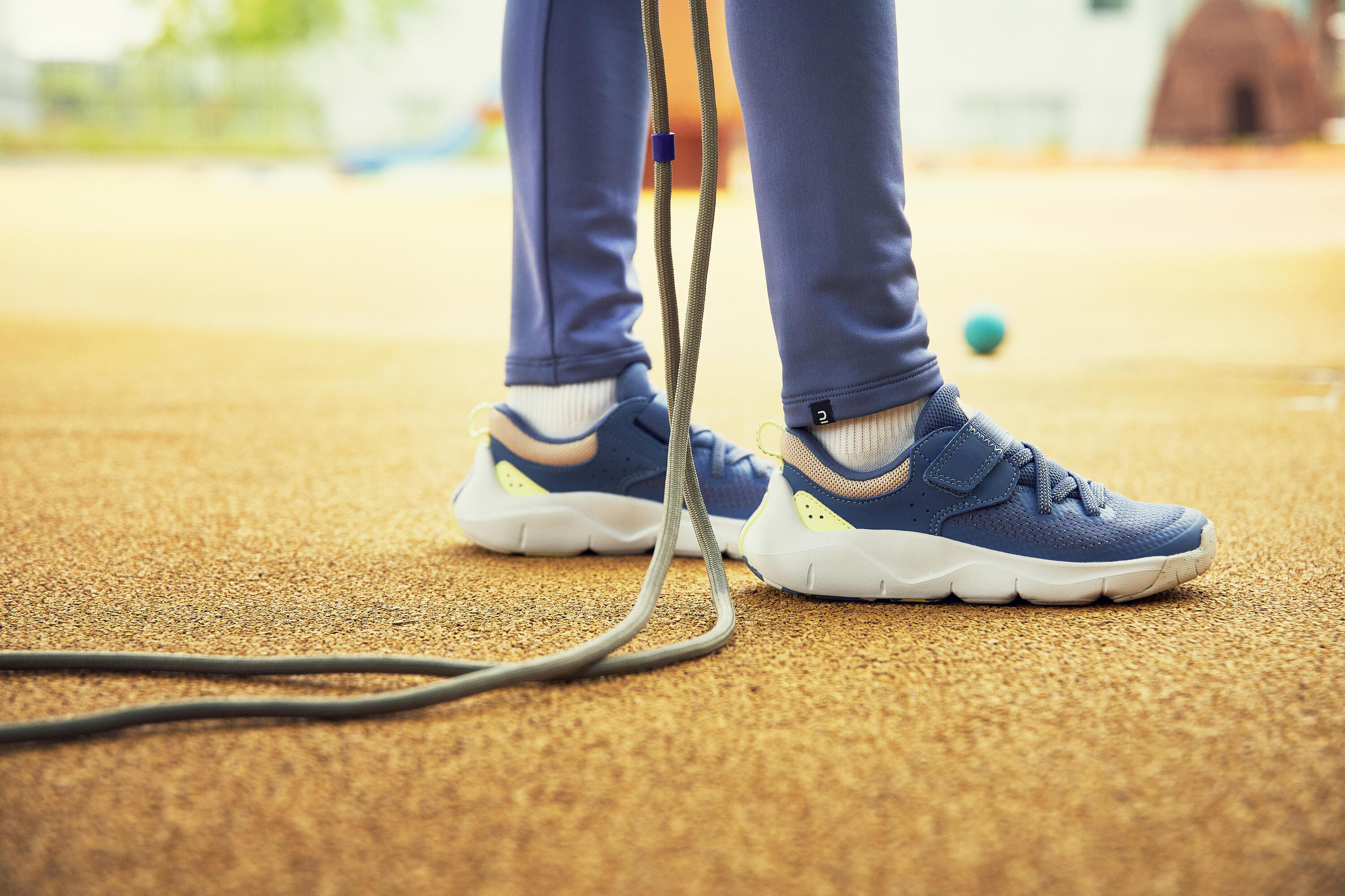 Gyerek sportcipő, tépőzáras és gumírozott fűzős - Playful Fast 24/24