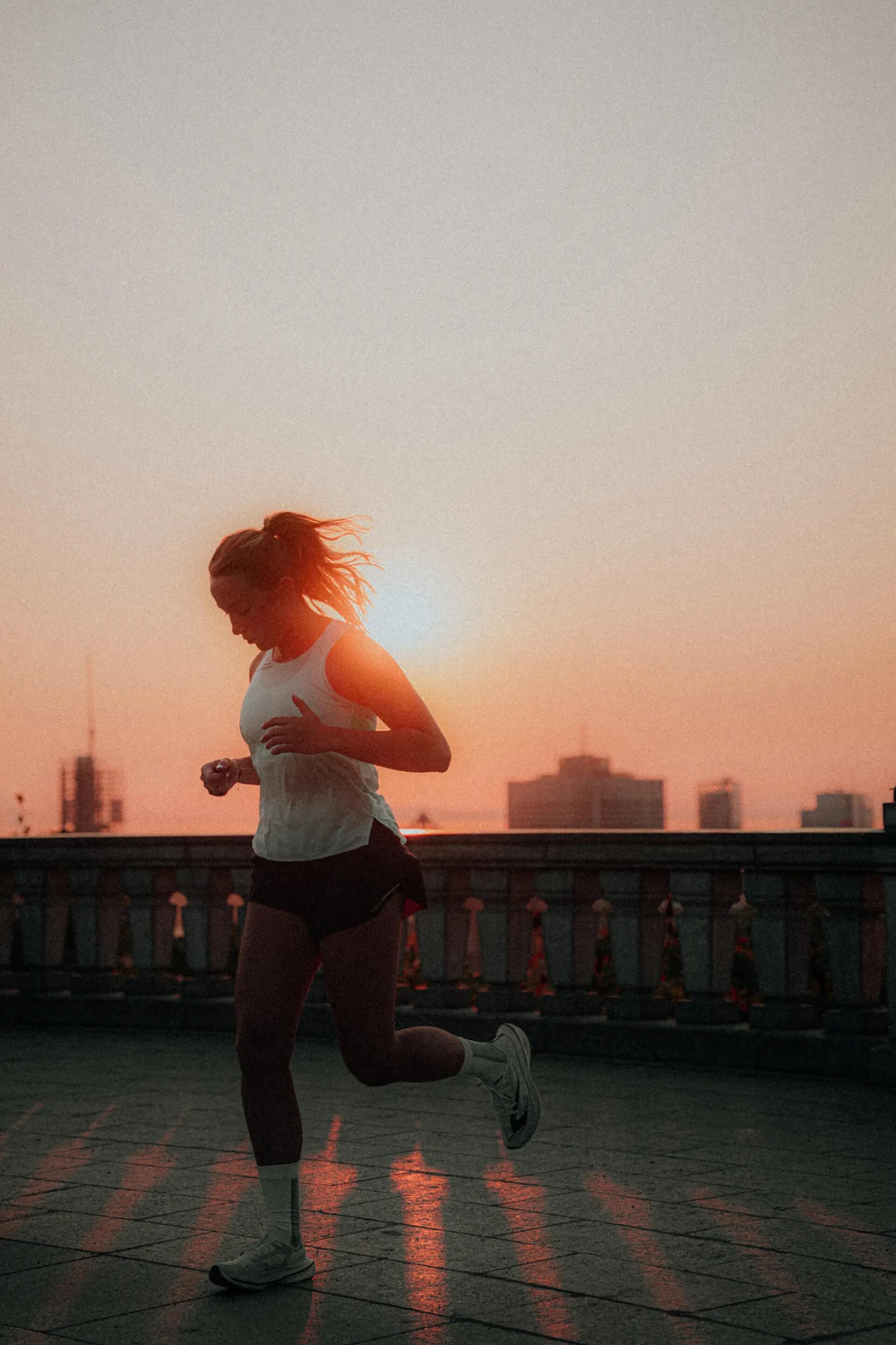 Comment choisir des vêtements pour courir par temps chaud ?