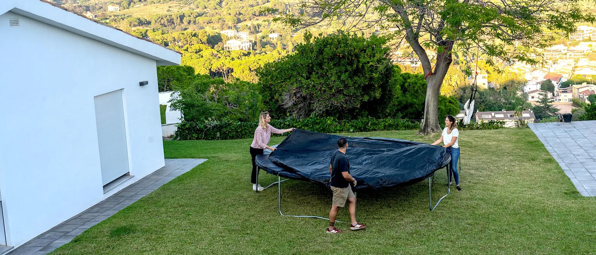 Comment entretenir son trampoline pendant l’hiver ?