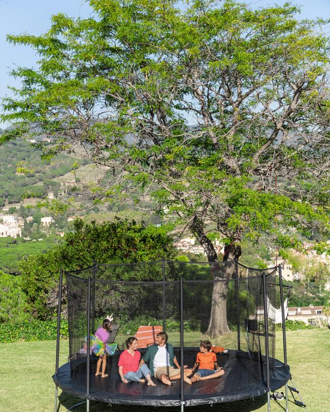 trampoline