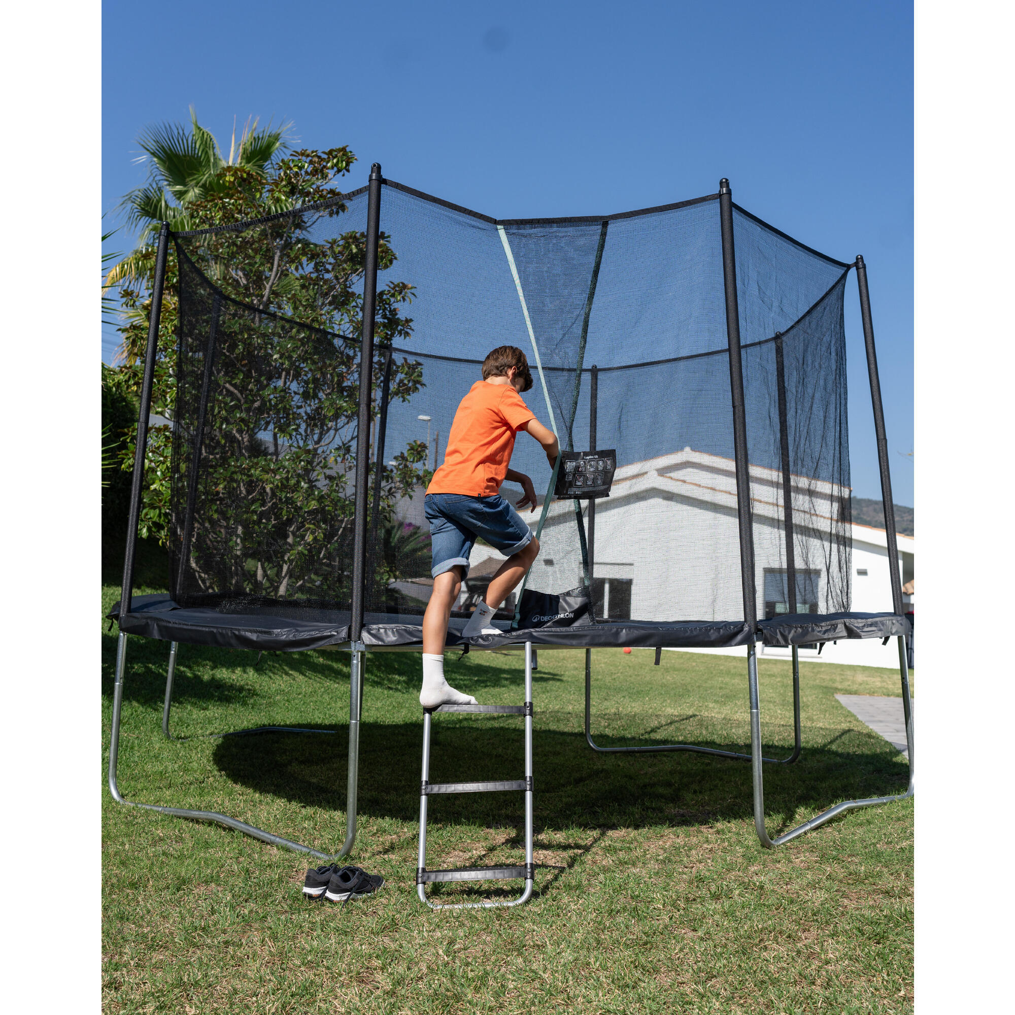 Trampoline 420 with protective net - Tool-free assembly