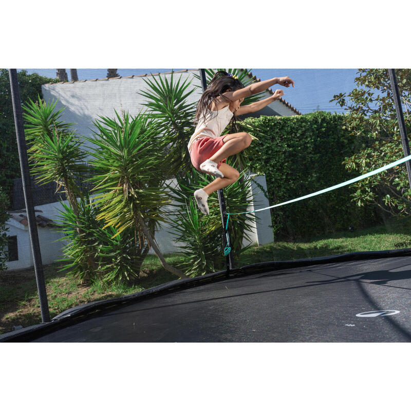 Jeu de trampoline, Elastique de saut en hauteur