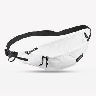 Water-repellent bum bag