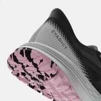 נעלי ריצת שטח דגם TR2 לנשים – אפור פחם/ורוד